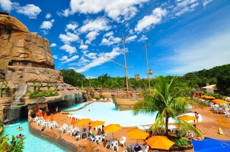 Piazza Diroma Acqua Park Hotel Caldas Novas Exterior foto